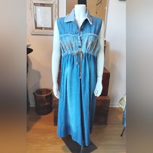 Vintage '90s Denim Maxi Dress Embroidered with Frayed Collar Size Lg